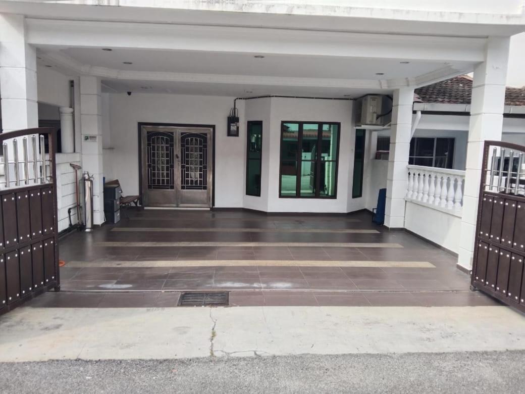 2 Storey 5Br 16Pax Semabok Taman Cheng Ho, 3 By Myplace Malakka Dış mekan fotoğraf